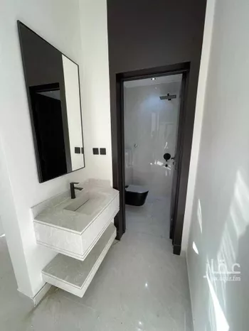 فيلا للبيع في شارع الأصمعي ، حي الدار البيضاء ، الرياض ، منطقة الرياض