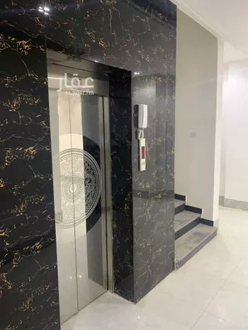 عمارة للبيع في شارع محمد بن مانع, حي المعيزيلة, مدينة الرياض, منطقة الرياض صورة 5