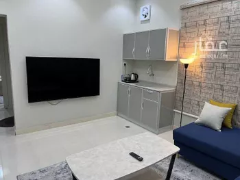 شقة للإيجار في شارع ابن منظور, حي العزيزية, مدينة جدة, منطقة مكة المكرمة صورة 4