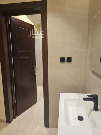 شقة للإيجار في شارع مبارك بن ابي غالب, حي الروضة, مدينة الرياض, منطقة الرياض