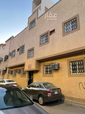 عمارة للبيع في شارع عبدالعزيز بن زيد, حي الجرادية, مدينة الرياض, منطقة الرياض صورة 2