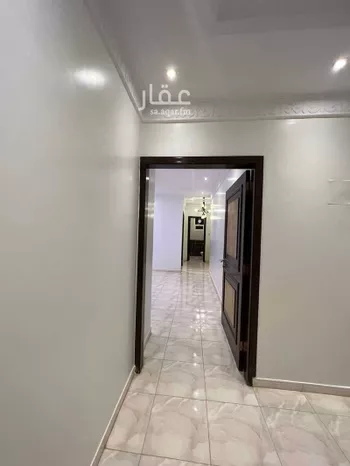شقة للبيع في شارع القادسية, حي بدر, مدينة الرياض, منطقة الرياض صورة 3
