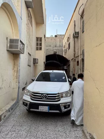 فيلا للبيع في شارع إبراهيم الزواوي, حي الخالدية, مدينة الرياض, منطقة الرياض صورة 4