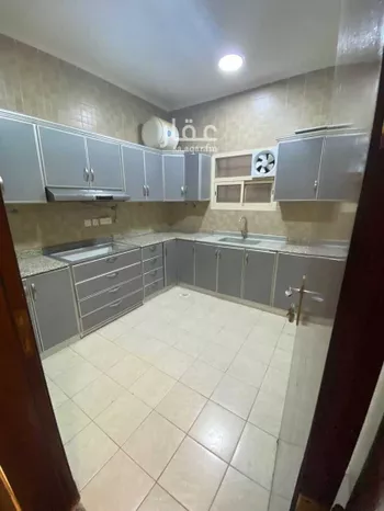 شقة للإيجار في شارع القلعة, حي الربيع, مدينة الرياض, منطقة الرياض صورة 4