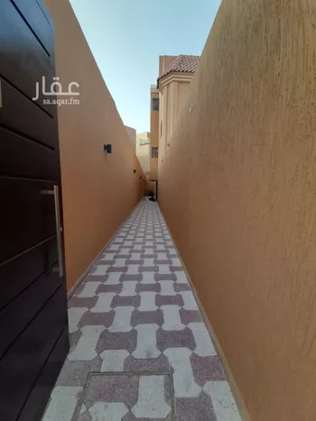 فيلا للبيع في شارع بحرة, حي عرقة, مدينة الرياض, منطقة الرياض صورة 2