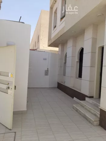 فيلا للإيجار في شارع شريح الحجازي, حي النخيل, مدينة الرياض, منطقة الرياض صورة 3