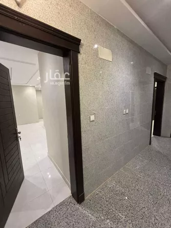 فيلا للبيع في شارع يزيد الجدعاء, حي النزهة, مدينة جدة, منطقة مكة المكرمة صورة 3