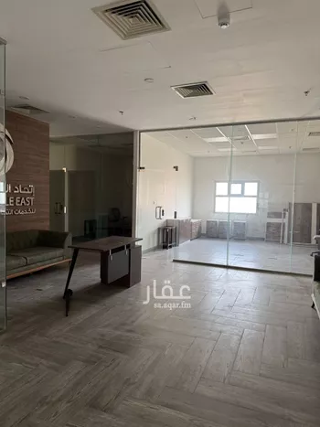 مكتب تجاري للإيجار في شارع الاشرعه, حي المزروعية, مدينة الدمام, المنطقة الشرقية صورة 2