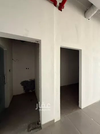 مكتب تجاري للإيجار في شارع الملك عبد الله بن عبدالعزيز, حي المزروعية, مدينة الدمام, المنطقة الشرقية صورة 5