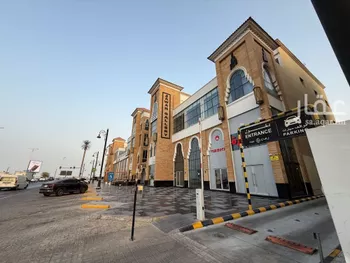 مكتب تجاري للإيجار في شارع الملك عبد الله بن عبدالعزيز, حي المزروعية, مدينة الدمام, المنطقة الشرقية