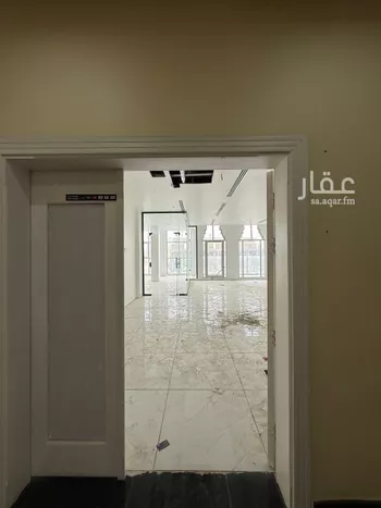 مكتب تجاري للإيجار في شارع الاشرعه, حي المزروعية, مدينة الدمام, المنطقة الشرقية صورة 3