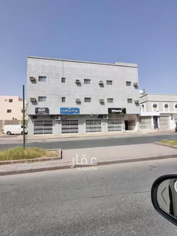عمارة للبيع في شارع الامير ناصر بن عبد العزيز, حي طويق, مدينة الخرج, منطقة الرياض صورة 2
