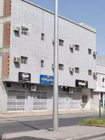 عمارة للبيع في شارع الامير ناصر بن عبد العزيز, حي طويق, مدينة الخرج, منطقة الرياض