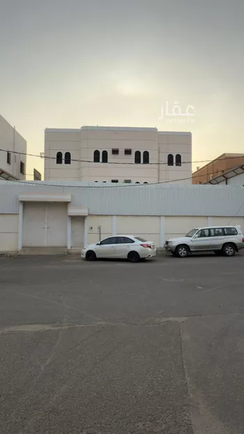 عمارة للبيع في شارع اسامة بن حارثة الكلبي, حي الرصراص 2, مدينة خميس مشيط, منطقة عسير
