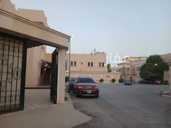 فيلا للإيجار في شارع ابن أبي العطاء, حي العليا, مدينة الرياض, منطقة الرياض
