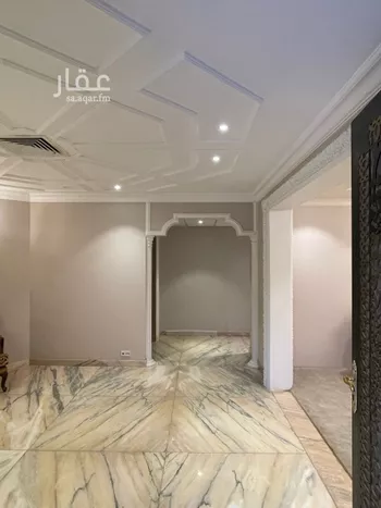 فيلا للبيع في شارع عين شمس, حي المنار, مدينة الرياض, منطقة الرياض صورة 4