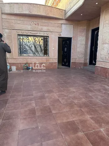 دور للبيع في شارع علي القيسي, حي طويق, مدينة الرياض, منطقة الرياض صورة 3