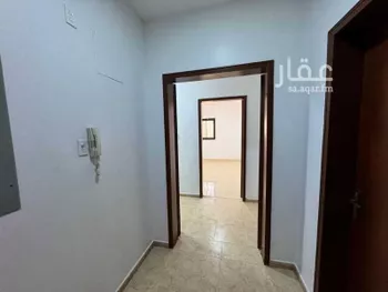 عمارة للبيع في شارع البكيريه ، حي الاتصالات ، الدمام ، الدمام صورة 3