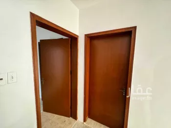 عمارة للبيع في شارع البكيريه ، حي الاتصالات ، الدمام ، الدمام صورة 2