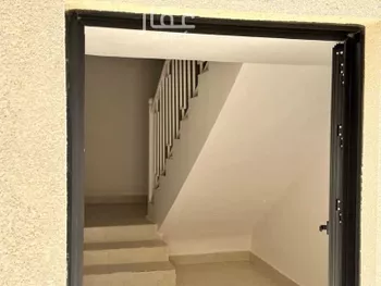 فيلا للإيجار في شارع شلهوب ، حي عليشة ، الرياض ، منطقة الرياض صورة 2