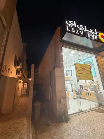 عمارة للبيع في شارع طريق ابي بكر الصديق, حي النفل, مدينة الرياض, منطقة الرياض صورة 4