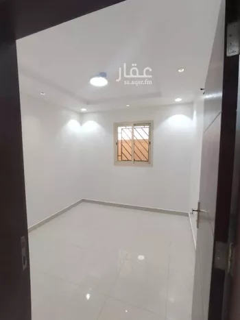 مكتب تجاري للإيجار في شارع الزبير بن العوام, حي الروابي, مدينة الرياض, منطقة الرياض صورة 2