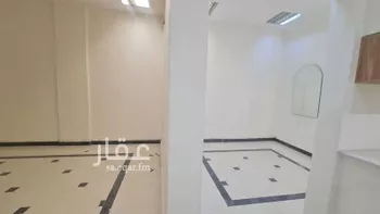 محل للإيجار في شارع الدائري الغربي الفرعي, حي العريجاء الغربي, مدينة الرياض, منطقة الرياض صورة 3
