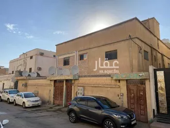فيلا للبيع في شارع ابي بكر بن محفوظ, حي النسيم الغربي, مدينة الرياض, منطقة الرياض صورة 2