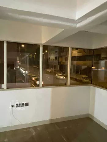 عمارة للإيجار في شارع سعود بن عبدالعزيز, حي الخشع, مدينة ابها, منطقة عسير صورة 3