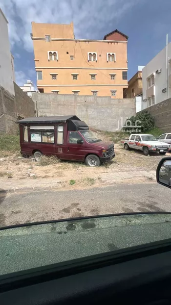 أرض للبيع في شارع شارع النعيمي, حي ذرة, مدينة ابها, منطقة عسير صورة 2