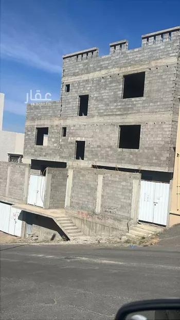 عمارة للبيع في حي القري, مدينة ابها, منطقة عسير