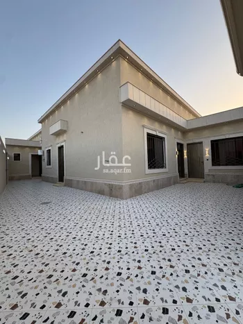 دور للبيع في شارع محمد بن مهيزع, حي اليرموك, مدينة الخرج, منطقة الرياض صورة 2