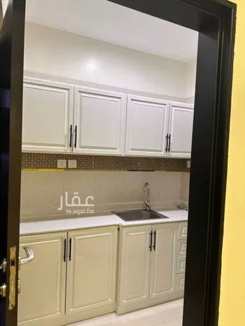 شقة للإيجار في حي ، شارع روضة الخزرج ، حي المعذر ، الرياض ، منطقة الرياض