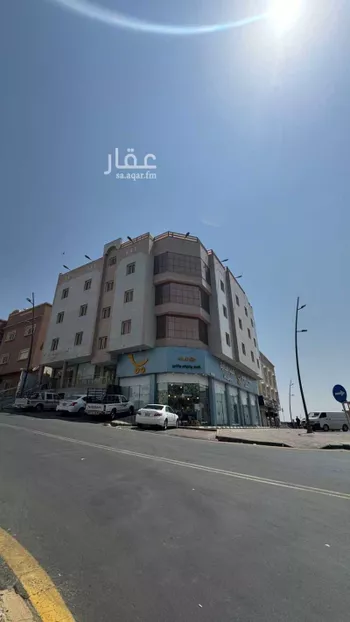 عمارة للبيع في شارع وهب بن مسرة, حي المروج, مدينة ابها, منطقة عسير