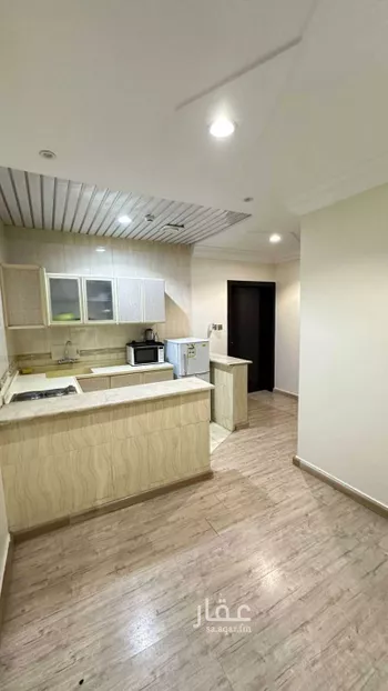 عمارة للبيع في شارع وهب بن مسرة, حي المروج, مدينة ابها, منطقة عسير صورة 3