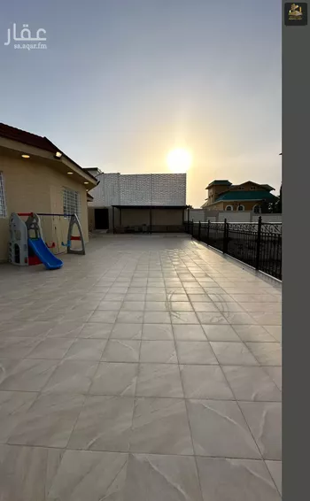 استراحة للبيع في شارع السريحات, حي الروابي, مدينة ابها, منطقة عسير صورة 2
