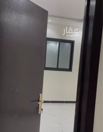 دور للبيع في شارع عمر الصفار, حي المرجان, مدينة الرياض, منطقة الرياض صورة 3