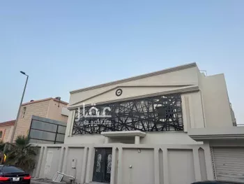 فيلا للبيع في شارع الوداعه, حي الجامعة, مدينة الدمام, المنطقة الشرقية