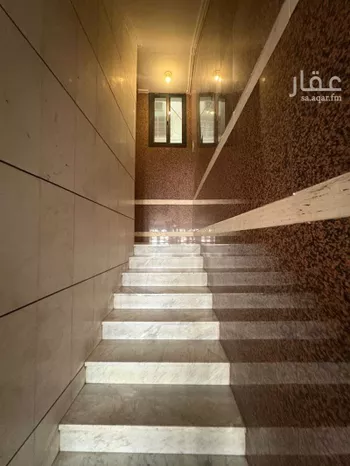 عمارة للبيع في شارع يوسف سيف, حي الفيصلية, مدينة جدة, منطقة مكة المكرمة صورة 3