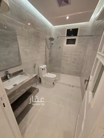 شقة للإيجار في شارع جرير بن عبدالله البجلي, حي مغرزات, مدينة الرياض, منطقة الرياض صورة 5