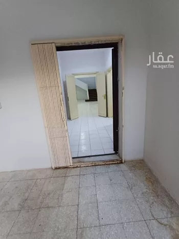 فيلا للإيجار في شارع عبدالواحد الكريمي, حي العليا, مدينة الرياض, منطقة الرياض صورة 5