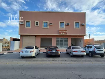 عمارة للبيع في شارع حريملاء, حي حي ج5, مدينة حريملاء, منطقة الرياض صورة 4
