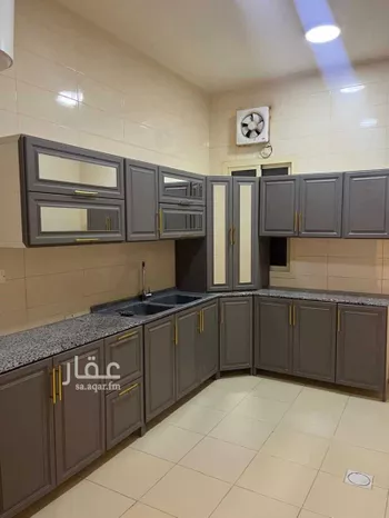 شقة للإيجار في شارع أبي الأمامة القيسي, حي بدر, مدينة الرياض, منطقة الرياض صورة 4