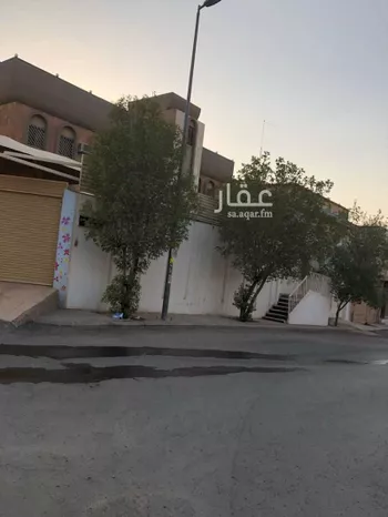 فيلا للبيع في شارع حسين آل الشيخ, حي السويدي, مدينة الرياض, منطقة الرياض صورة 2
