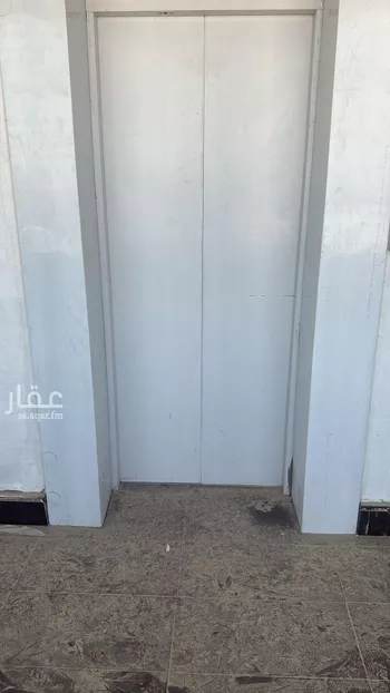 مكتب تجاري للإيجار في شارع طريق الهفوف - العقير, حي المباركية, مدينة الاحساء, المنطقة الشرقية صورة 5