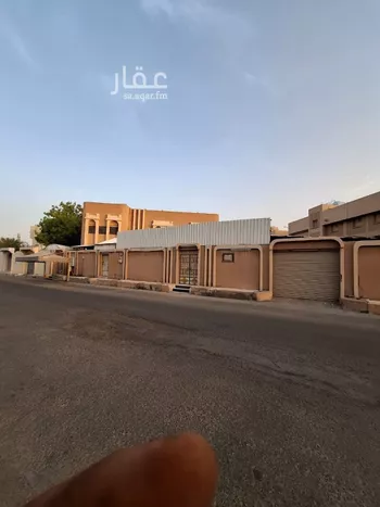 فيلا للبيع في شارع كلثوم الاوسي, حي الشهابية, مدينة الاحساء, المنطقة الشرقية