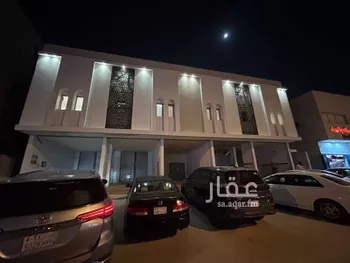 محل للإيجار في شارع حائل, حي النزهة, الرياض