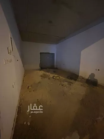 محل للإيجار في شارع حائل, حي النزهة, الرياض صورة 4