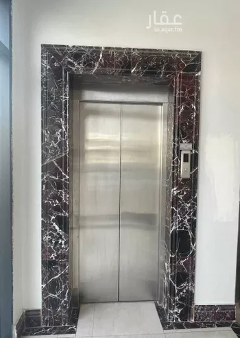 عمارة للإيجار في شارع خالد بن الوليد الفرعي, حي الشهداء, مدينة الرياض, منطقة الرياض صورة 3