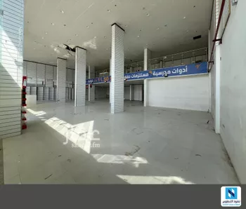 محل للإيجار في صورة 3
